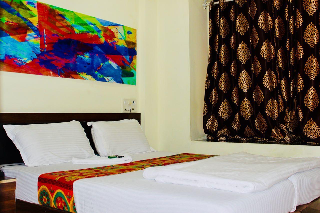 Akshara Residency Hotel Mumbai Exterior photo
